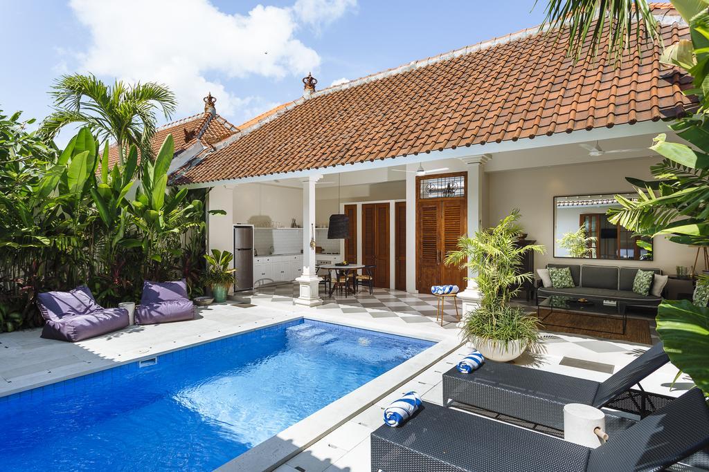Villa Alliv Seminyak Esterno foto