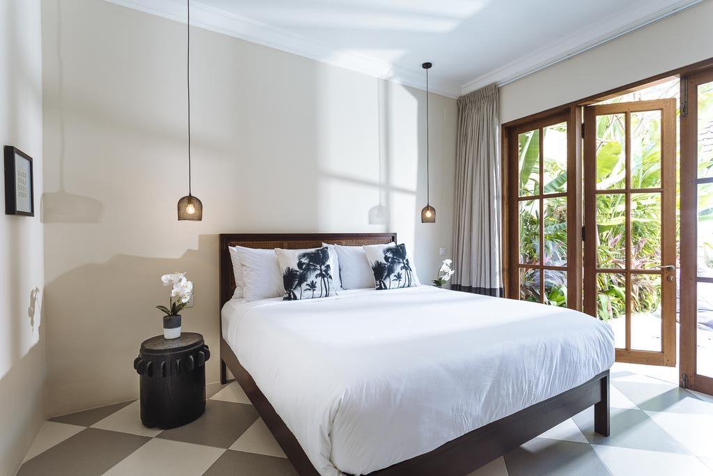Villa Alliv Seminyak Esterno foto